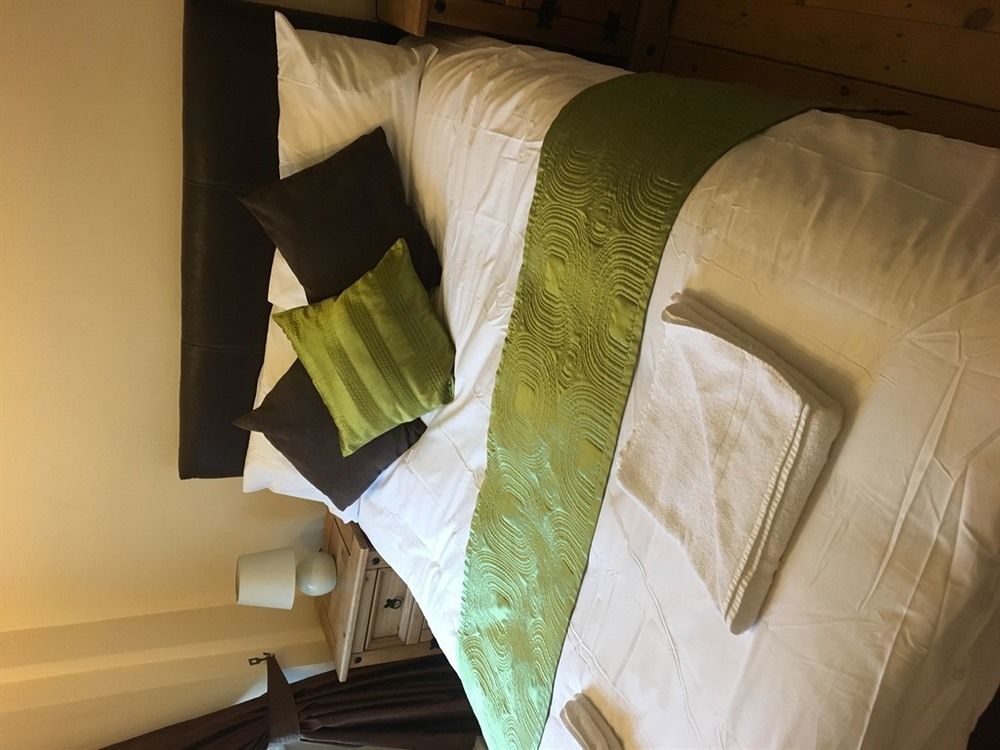 George Inn Tideswell Ngoại thất bức ảnh